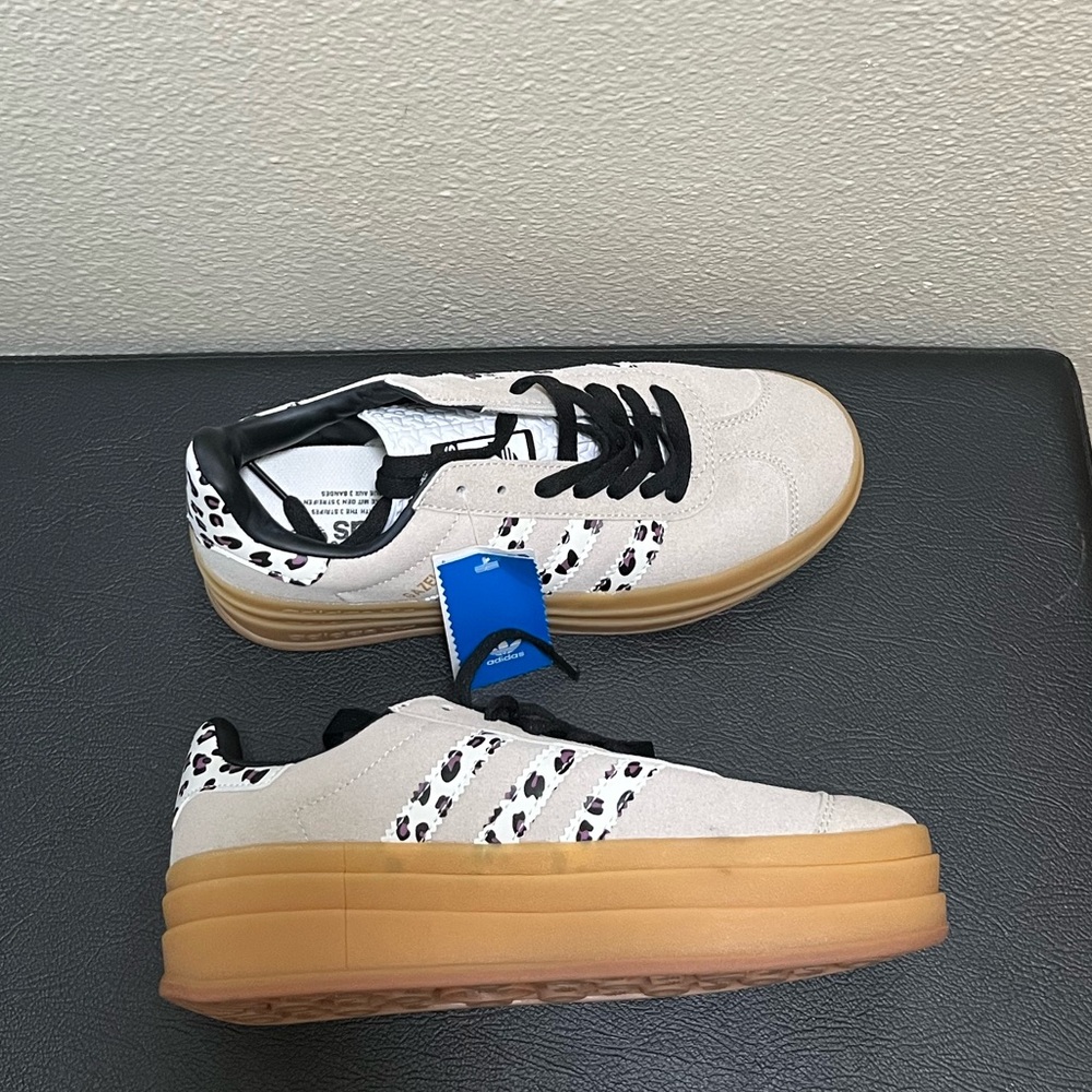 adidas Women’s Beige Suede Platform Sneakers with Leopard Accent - Picture 5 of 9